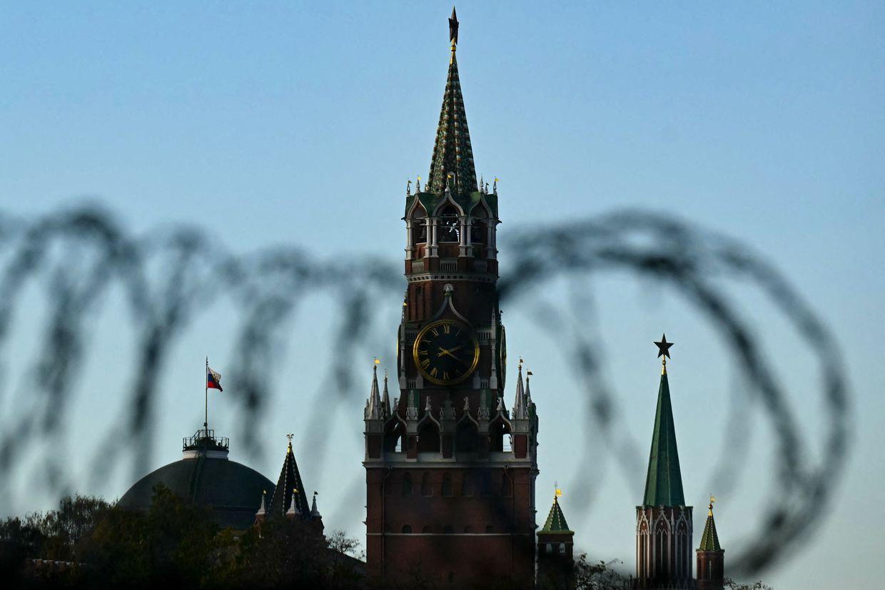 Kremlin's war economy shows cracks as military spending boom fades