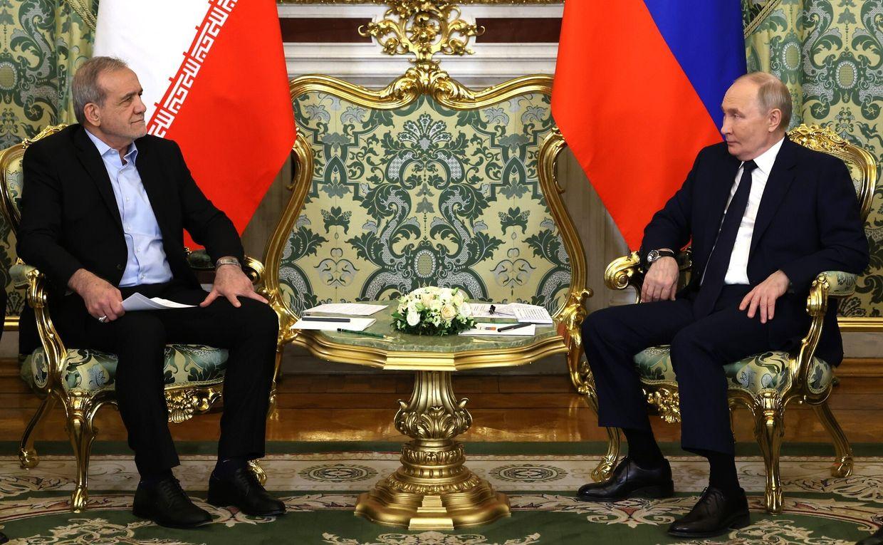 Putin meets with Iranian President Masoud Pezeshkian at the Kremlin in Moscow, Russia, on Jan. 17, 2025. 