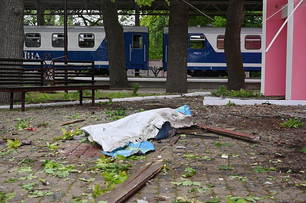 Zelensky urges US to act on Ukraine’s request to buy air defenses after deadly Kharkiv bombing