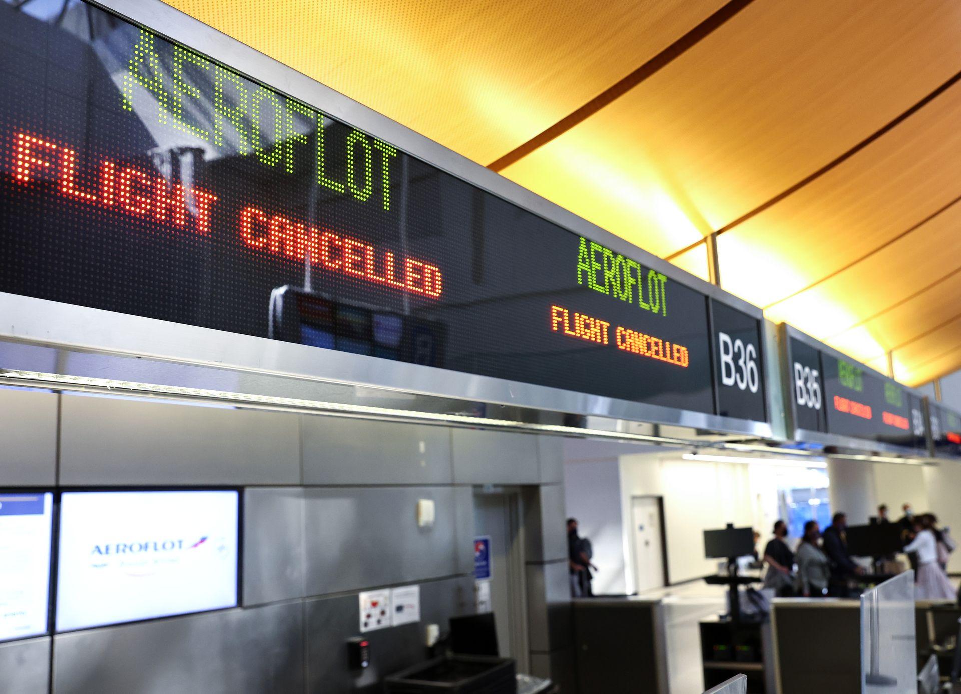 Russia's Aeroflot cancels dozens of flights after alleged cyberattack by pro-Ukraine hackers