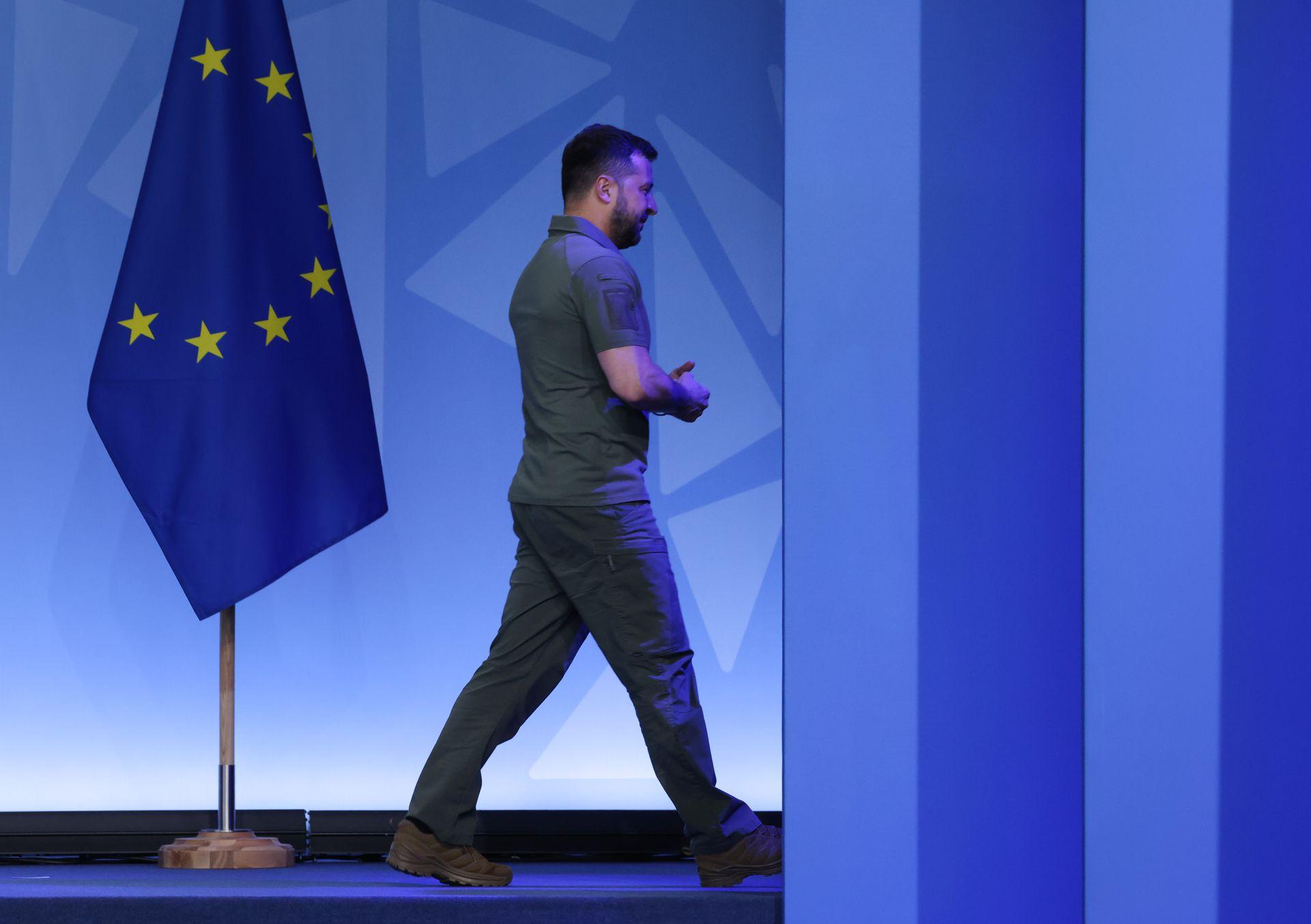 President Volodymyr Zelensky walks past the European Union flag in Vilnius, Lithuania, on July 12, 2023.
