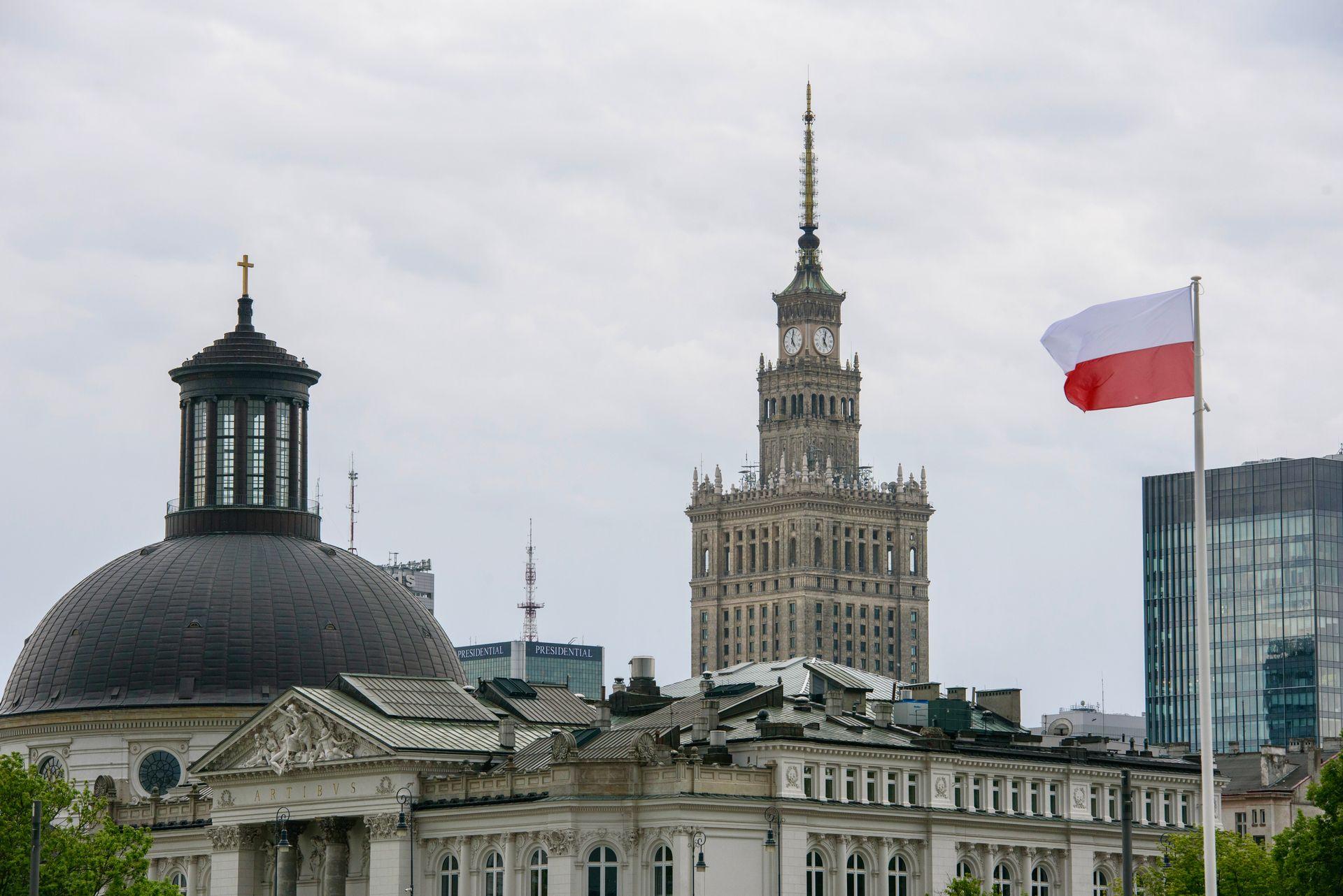 Colombian man accused of arson attacks in Poland on orders from Russian intelligence