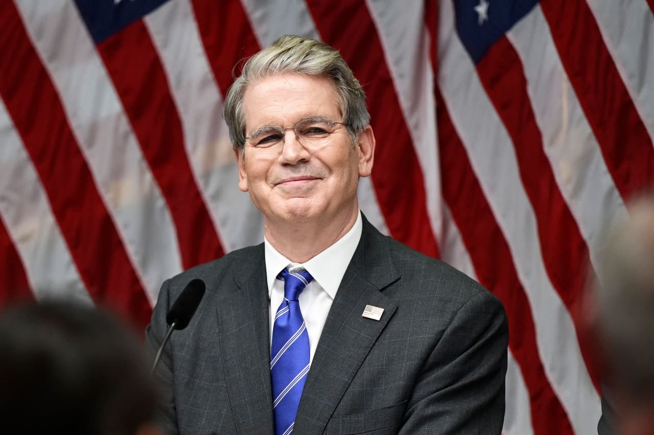 'Russian propagandist' — Bessent hits back as Kremlin envoy Dmitriev downplays US sanctions