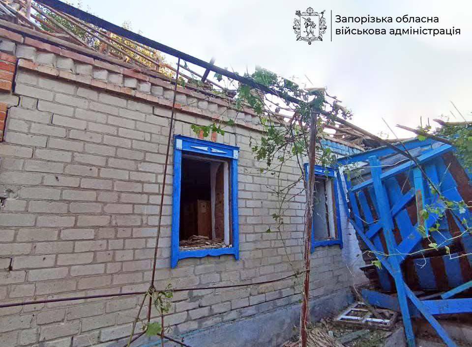 Russian attacks kill 7, injure 25 in Ukraine over past day; train hit in drone strike
