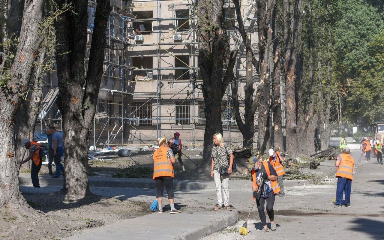 Russian missile attack on Dnipropetrovsk Oblast kills 3, including pregnant woman, injures 22