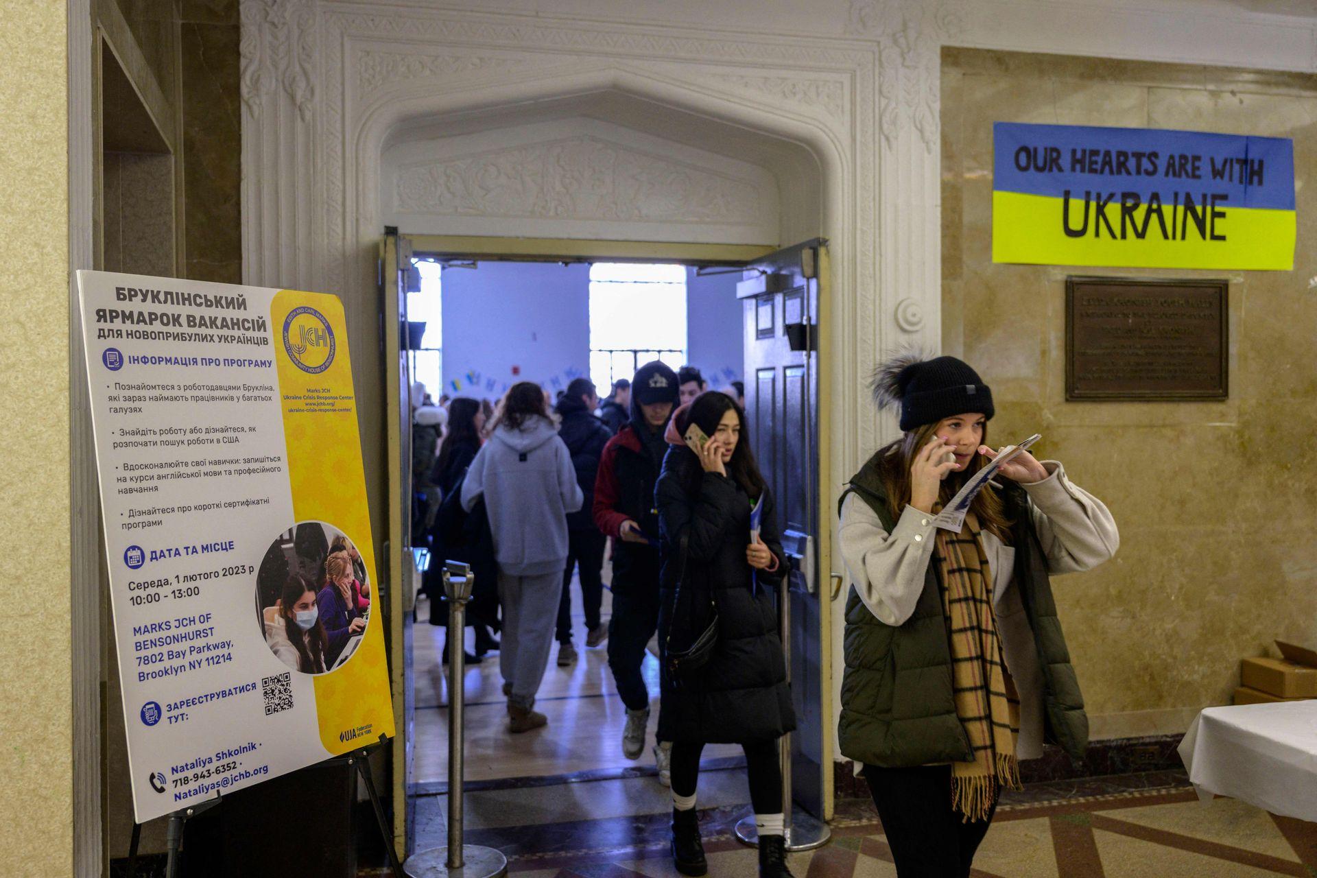 120,000 Ukrainians in US at risk of deportation as Biden-era program lapses, WSJ reports