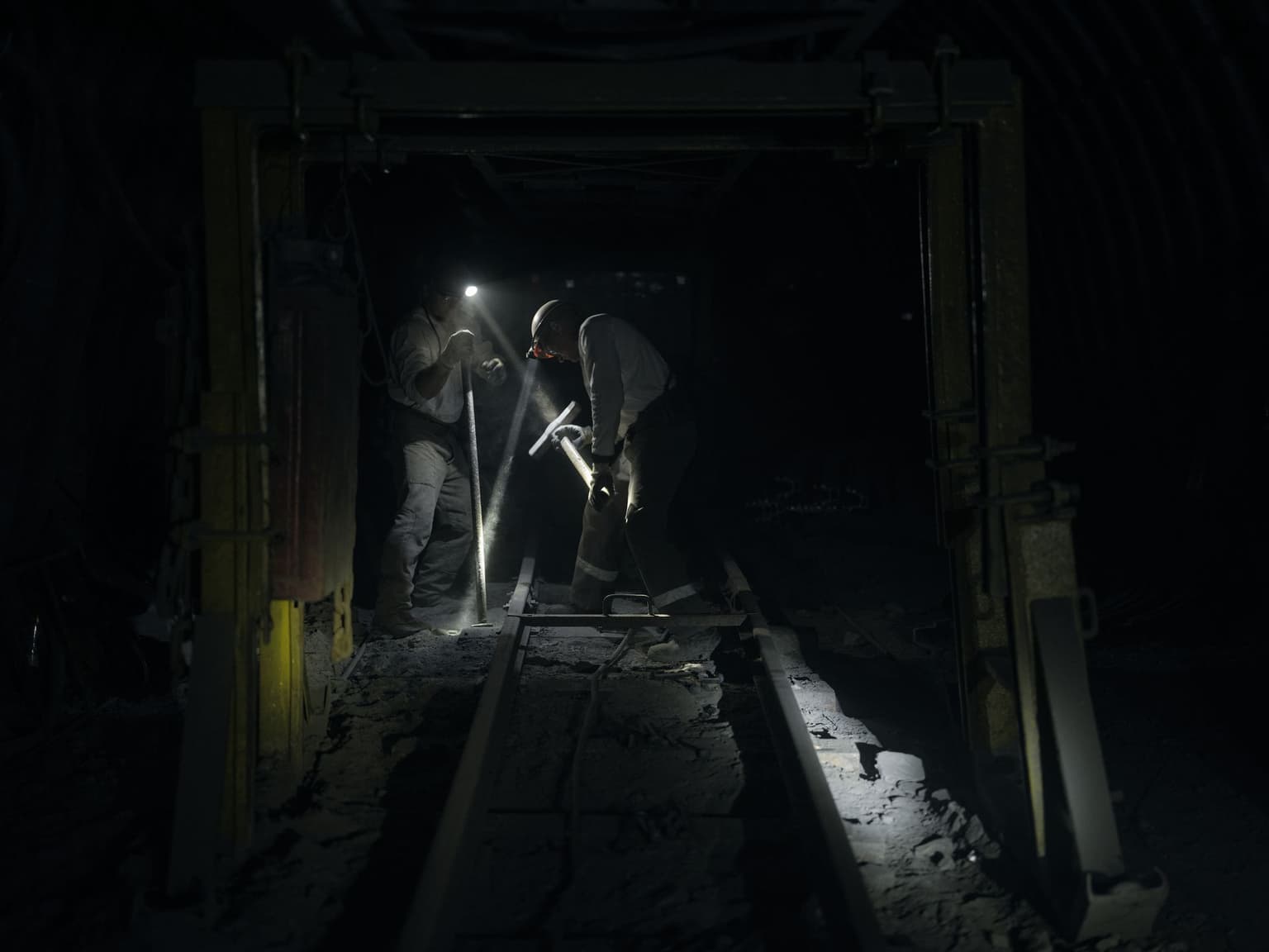 Nearly 150 Ukrainian miners rescued after Russian attack on mines, 1 worker killed