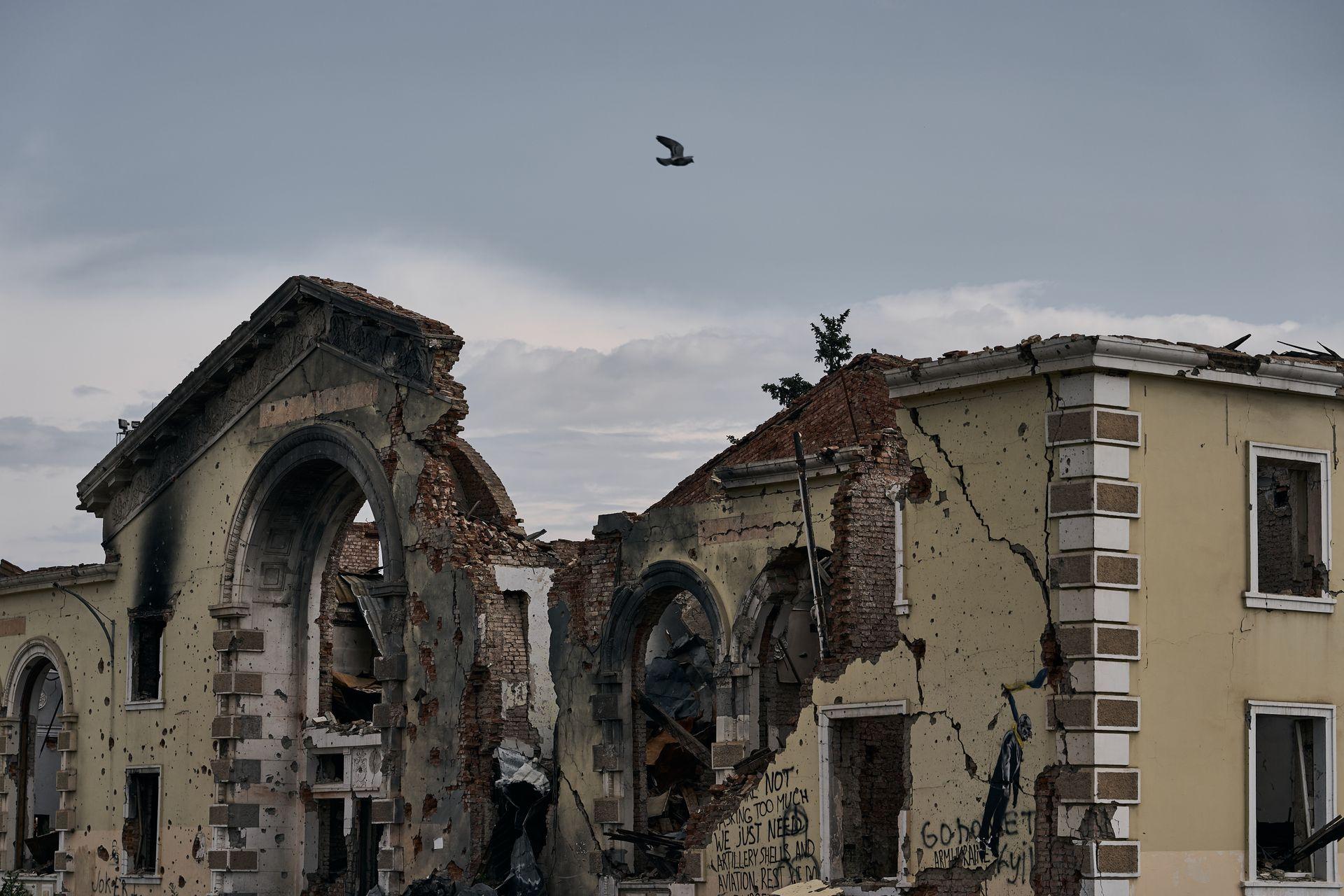 Ukraine's postal service сloses Kostiantynivka branch in Donetsk Oblast as front line approaches
