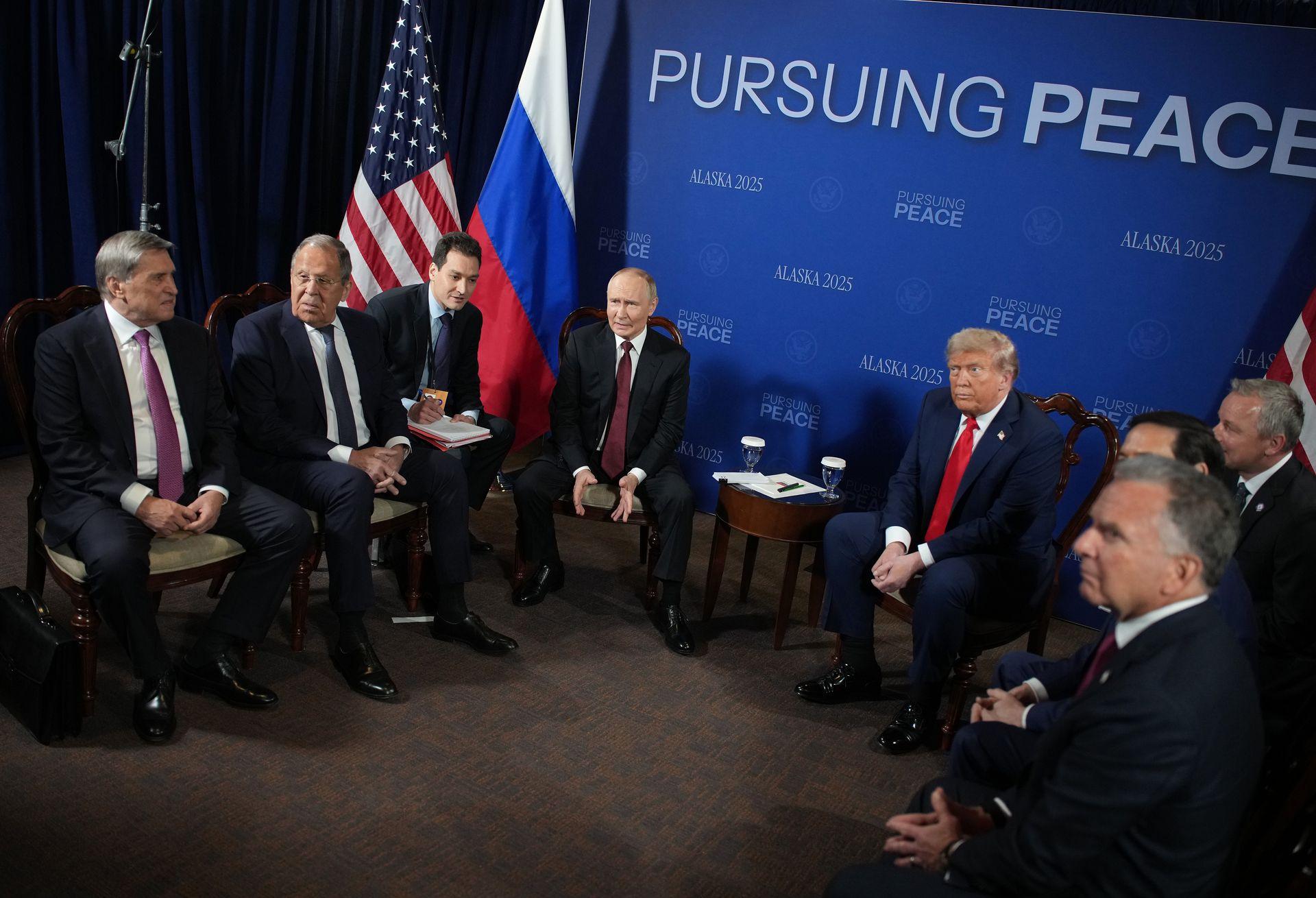 US, Russia discuss energy deals as incentives for Ukraine peace talks, Reuters reports