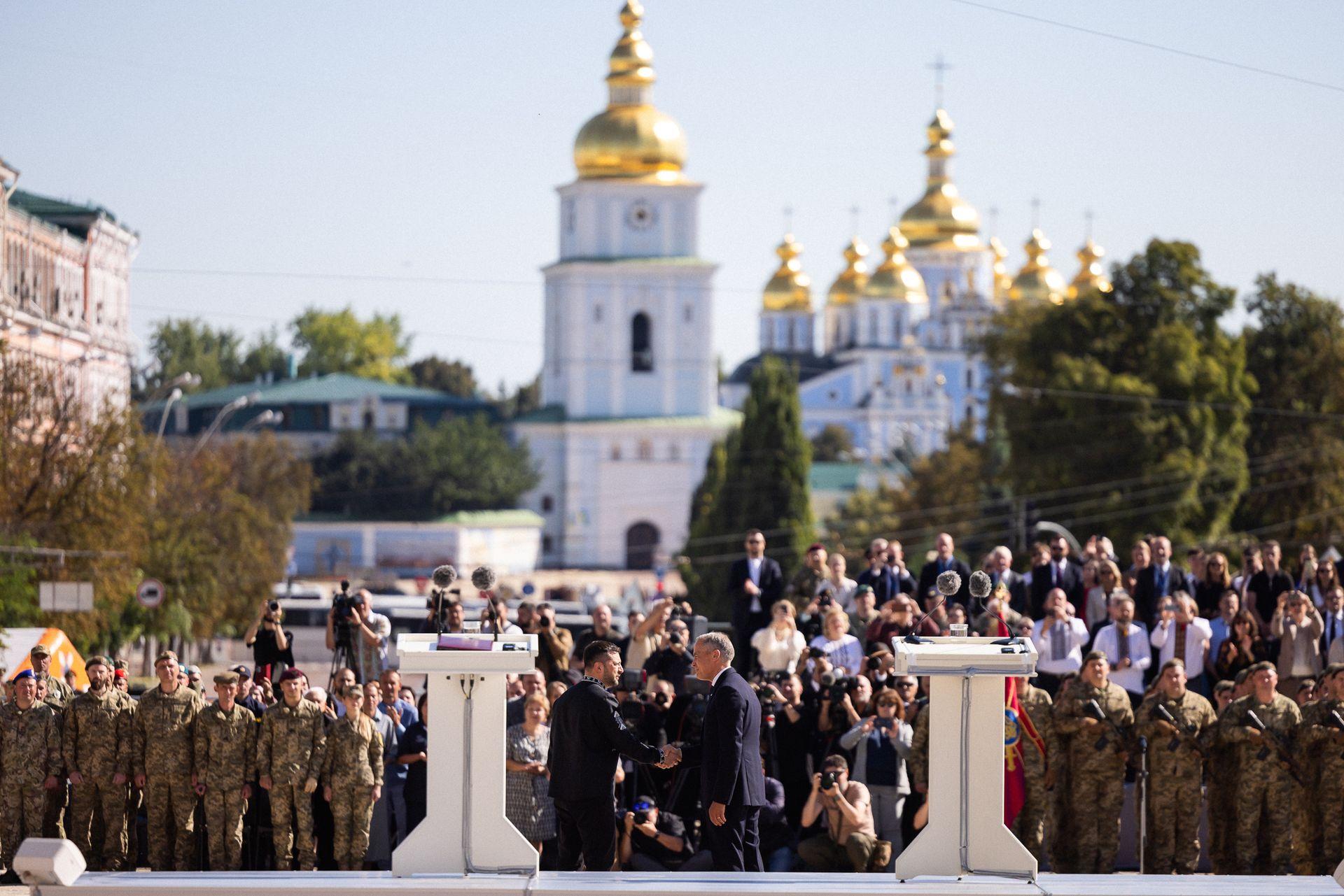 US Envoy Kellogg, Canadian PM Carney arrive in Kyiv for Ukraine’s Independence Day