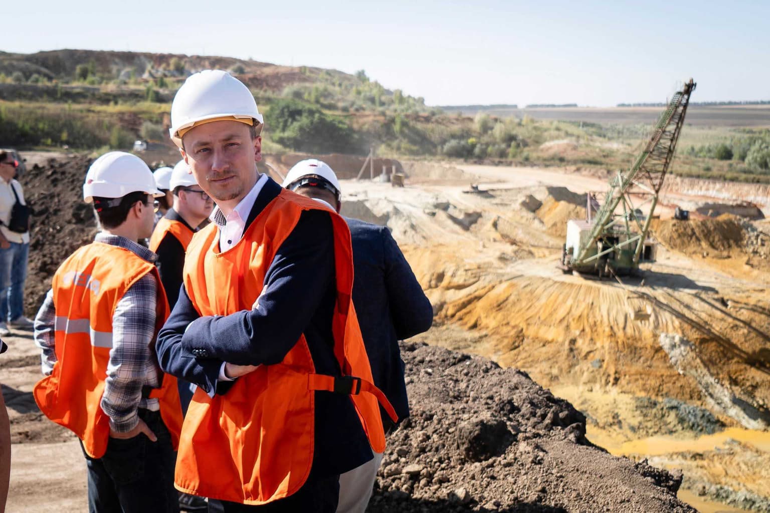 In minerals deal first, U.S. delegation scouts Ukrainian mines for potential starter projects