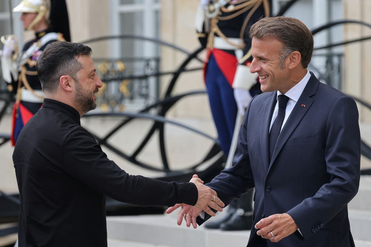 Macron invites Zelensky to upcoming G7 summit