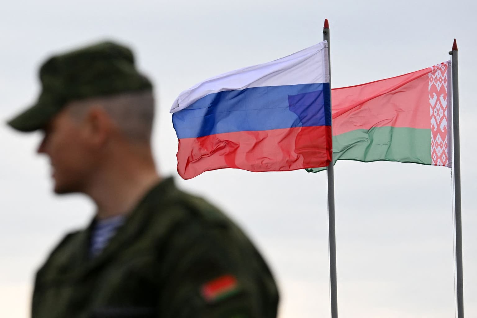Russian troops start leaving Belarus after Zapad-2025 drills, Ukraine says