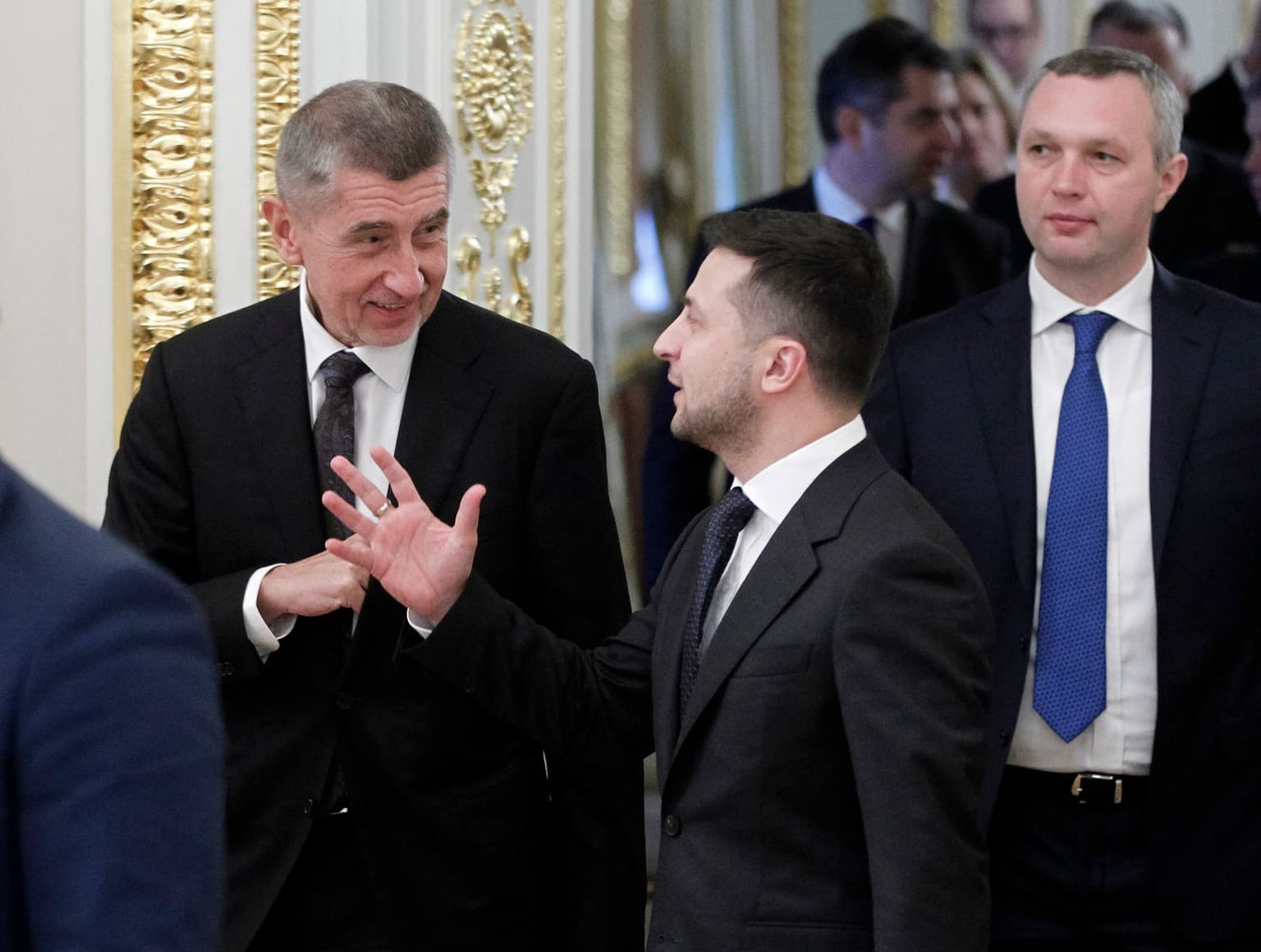 Zelensky holds first phone call with Czechia's populist leader since election win
