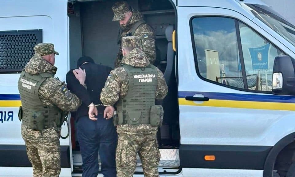 Ukraine hands over Russian POW to Lithuania for war crimes prosecution in 'historic precedent'