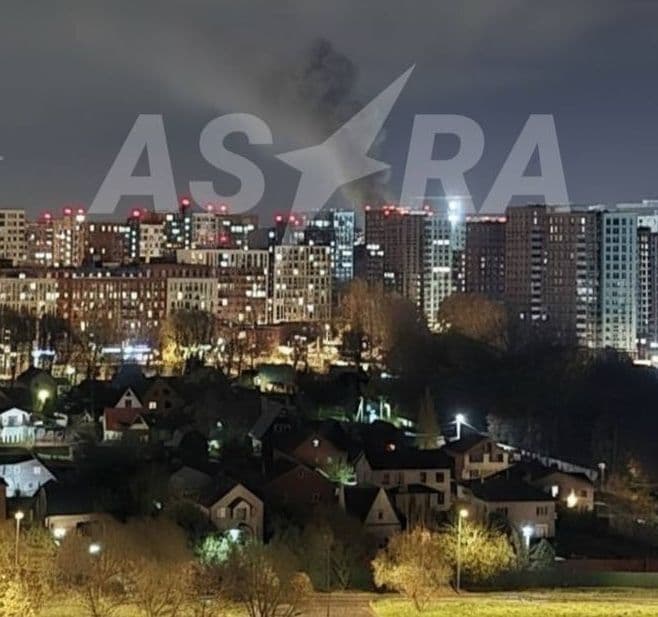 Massive Ukrainian drone attack targets multiple Russian oblasts, smoke reported near Moscow