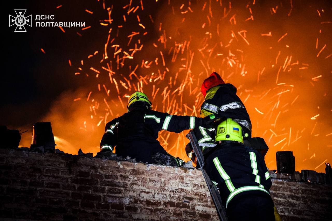 Russian attacks kill 1, injure 33 in Ukraine over past day