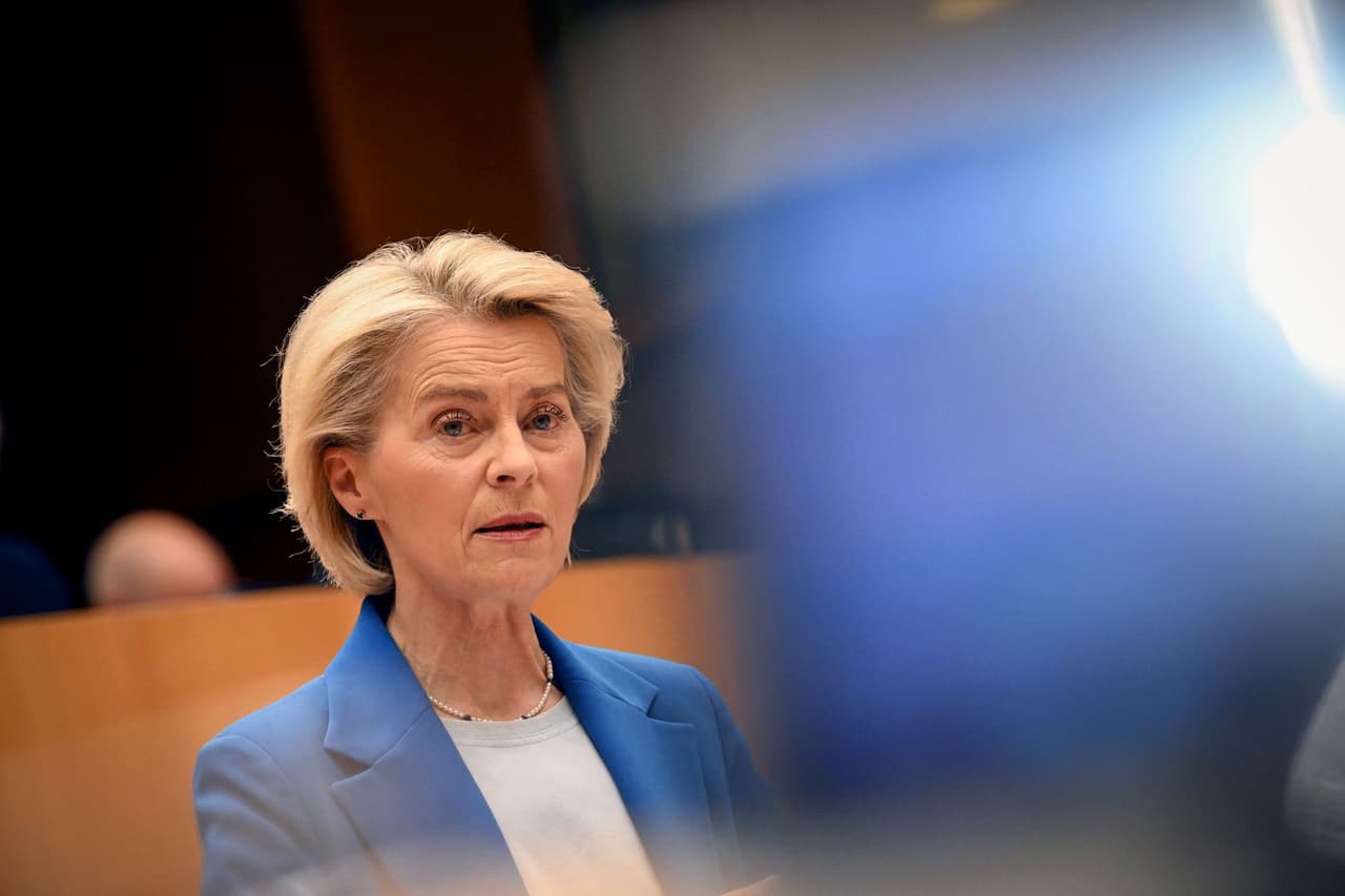 EU unveils 21st Russia sanctions package, proposes entry ban for Russian soldiers