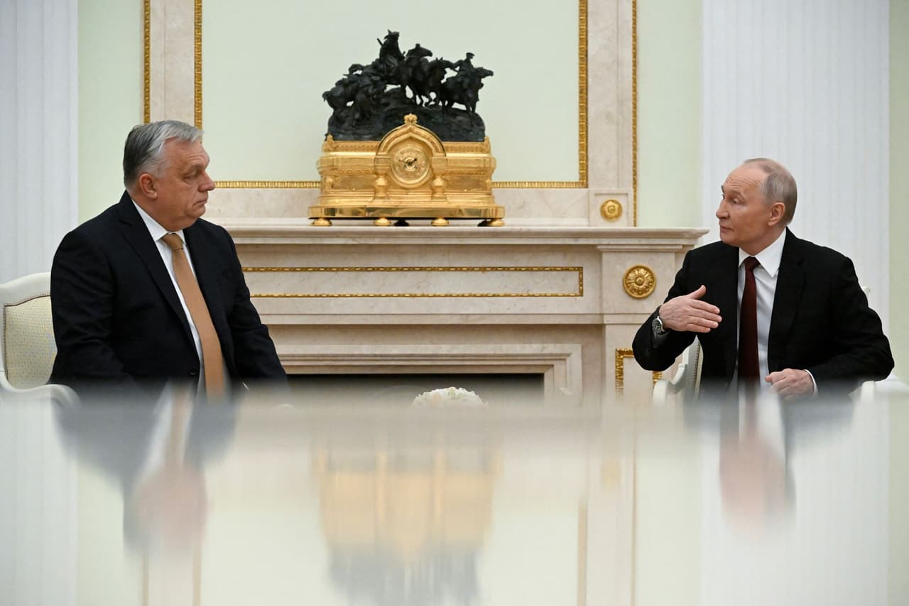 Putin hosts Orban in Moscow, says Russia-Hungary relations at historical high
