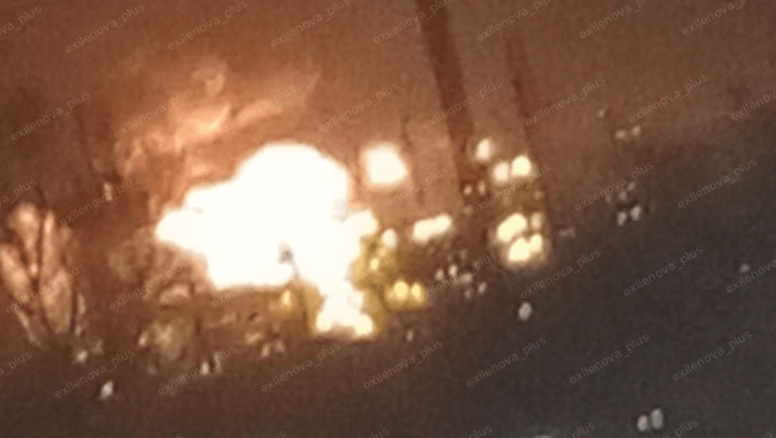 Explosions reported at Saratov oil refinery amid alleged drone strike