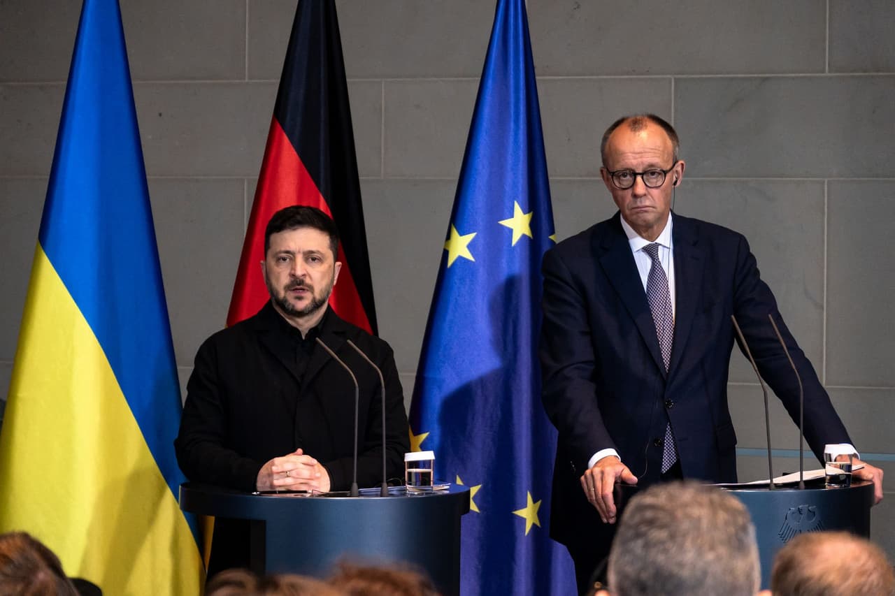 Western peacekeepers in Ukraine could retaliate against Russian attacks post-ceasefire, Merz says