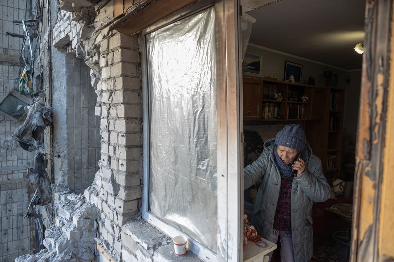 'Russia is targeting civilians' — Casualties, outages reported following Russian drone strikes on residential buildings in Odesa