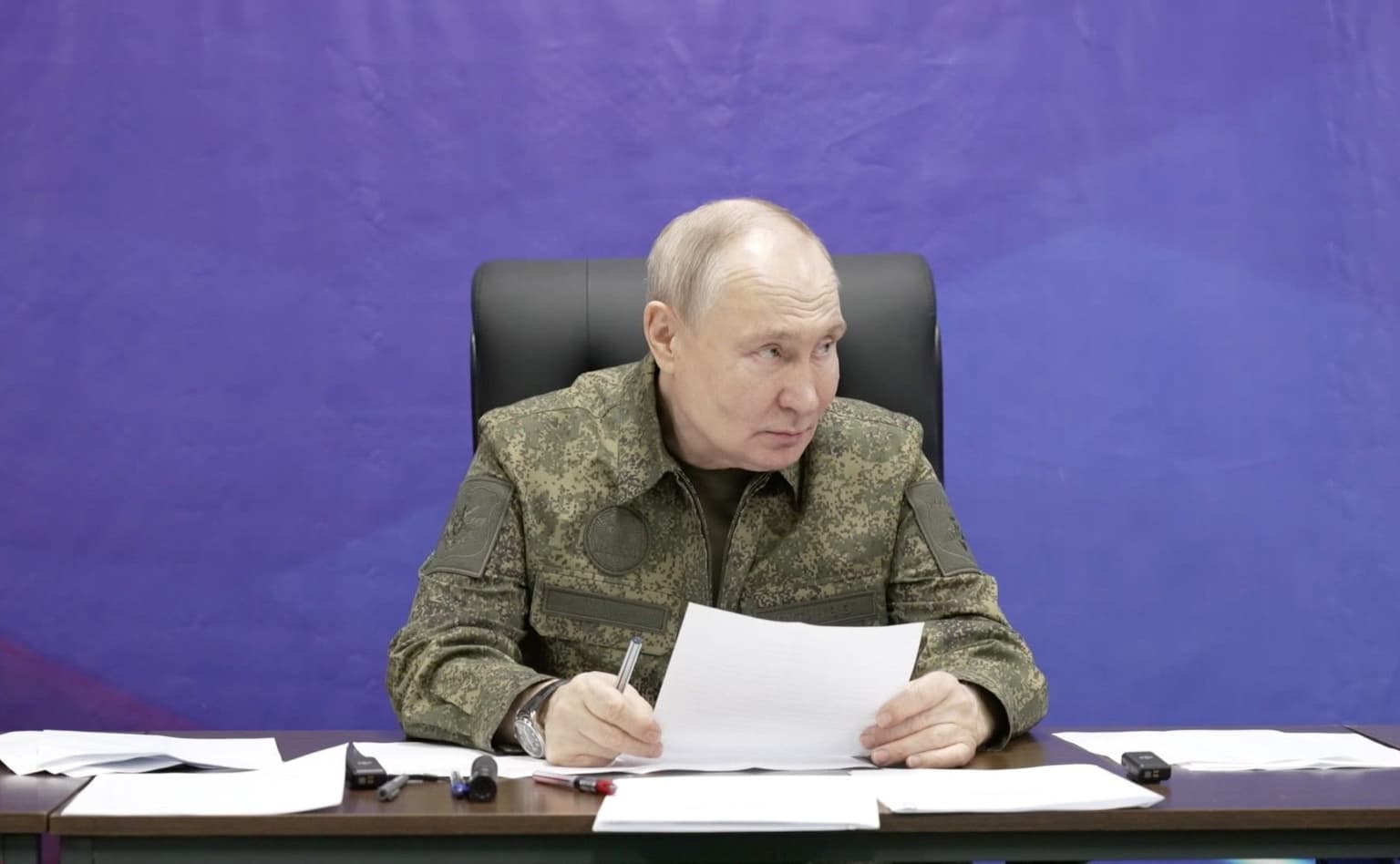 Putin claims Russian capture of Pokrovsk, Vovchansk as Kyiv warns of Kremlin propaganda blitz amid peace talks