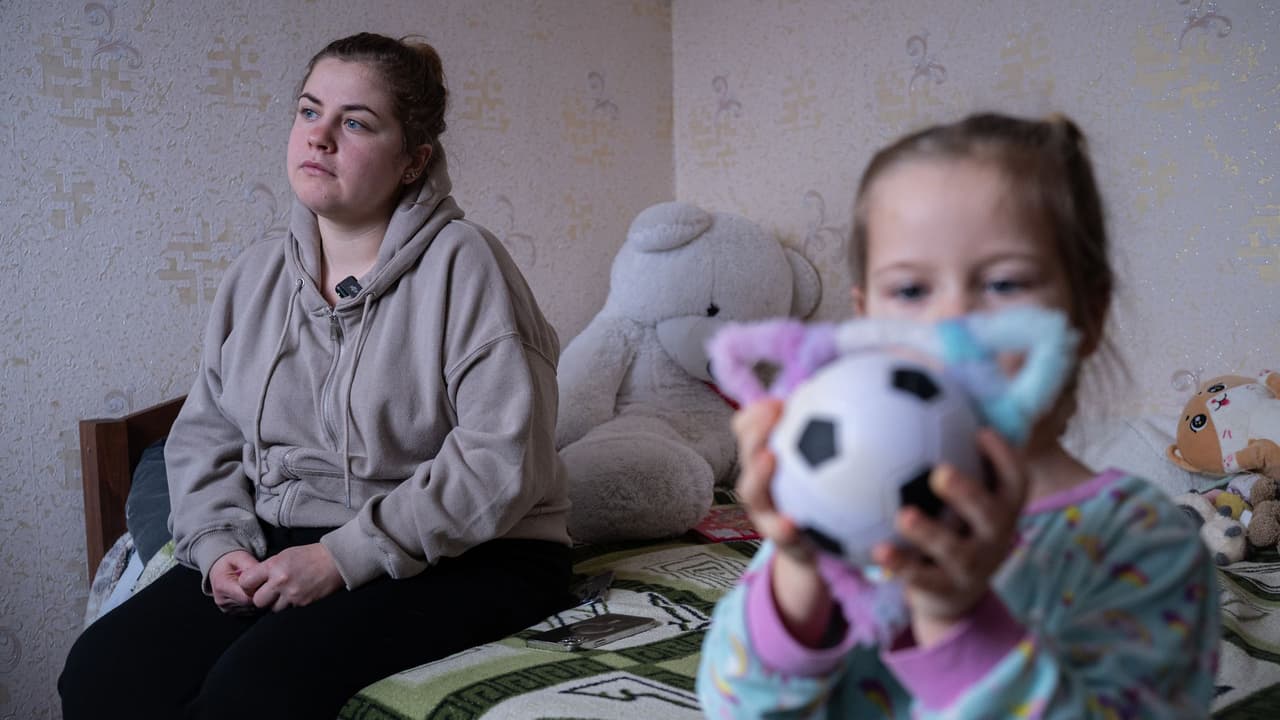 'We are all used to this' — Inside one of Kyiv’s hardest-hit buildings this winter