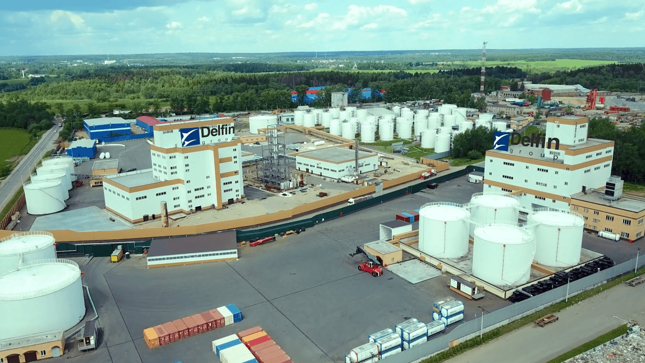 Watchdog calls for EU sanctions on raw glycerin exports to Russia after Kyiv Independent investigation