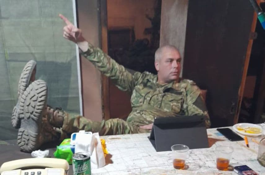 Russian general shares photos of severed ears, discusses executing Ukrainian POWs online, investigation shows