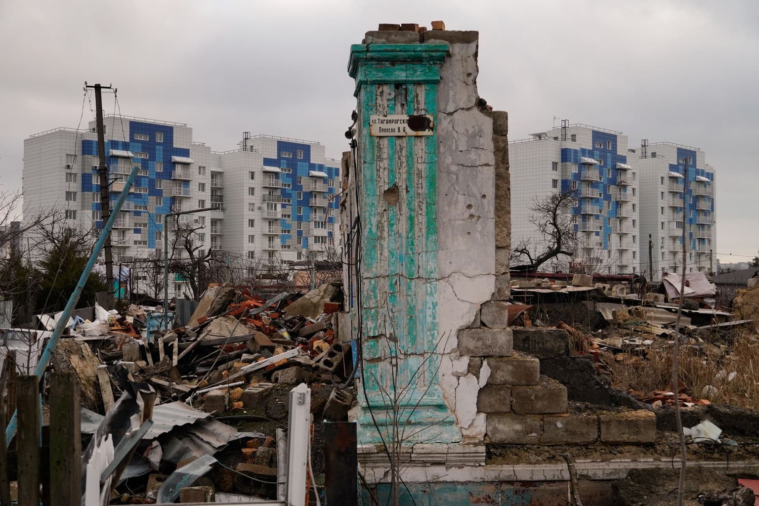 News from occupied Ukraine: Russia confiscating homes in Mariupol, continuing forced passportization, restriction of reproductive rights