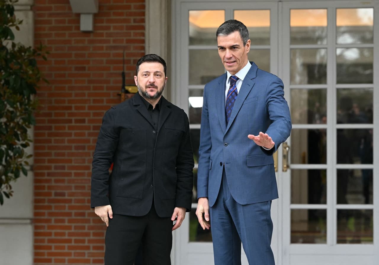 Zelensky meets Spanish PM Sanchez in Madrid