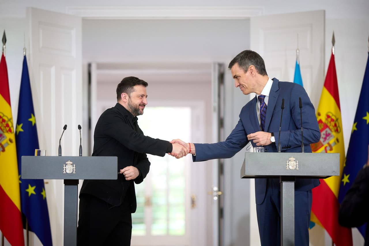 Spain unveils $1.2 billion in Ukraine aid as Kyiv, Madrid sign defense, economic deals