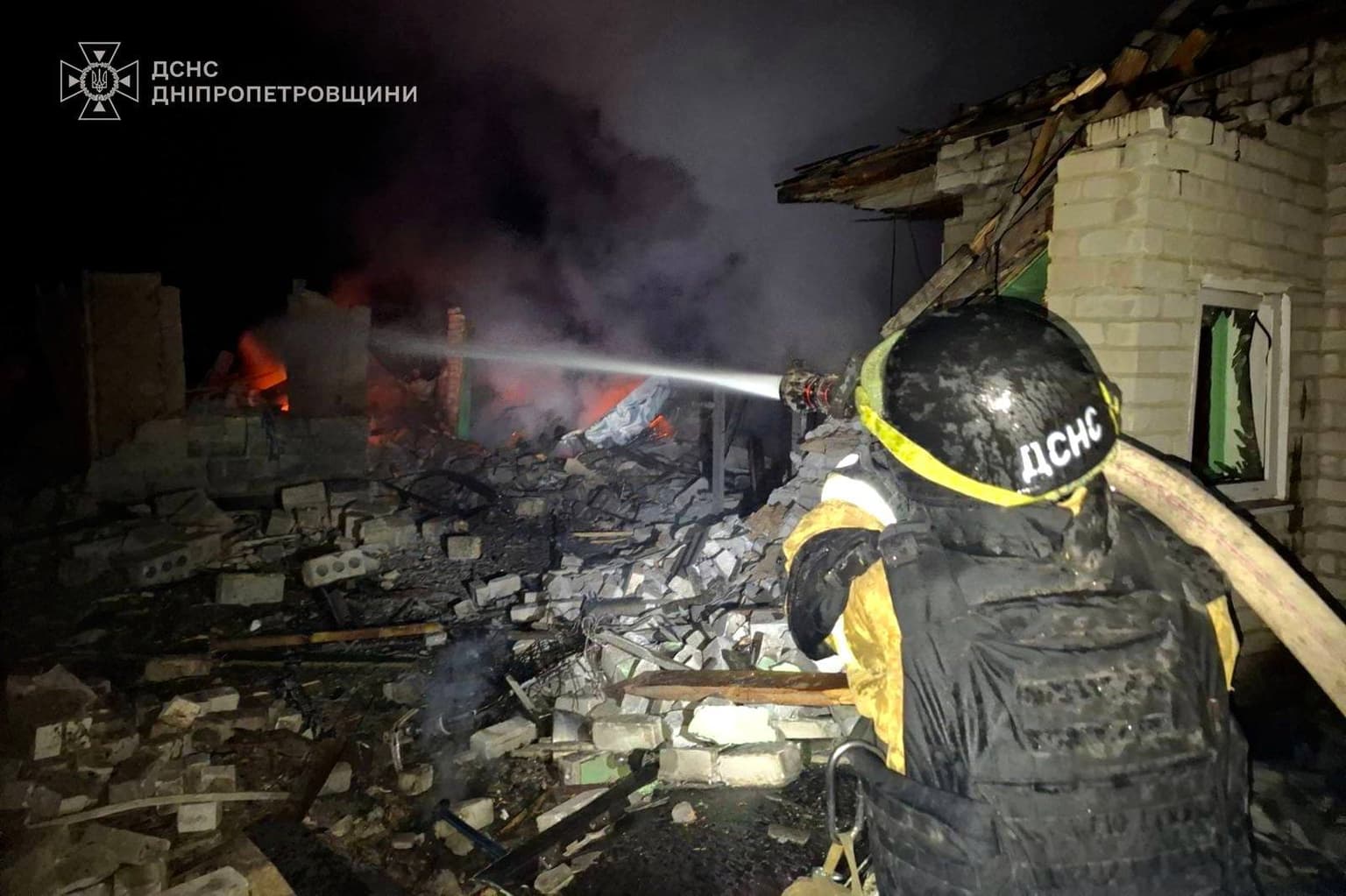 At least 5 killed, more than 100 injured in Russian attacks on Ukraine over the past day