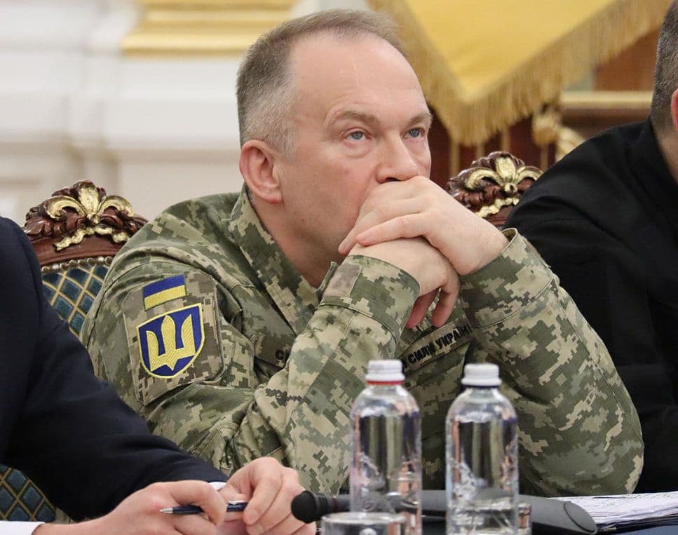 Russia ramps up offensive across multiple frontline sectors in Ukraine, exceeding 600 assaults in 4 days, Syrskyi says