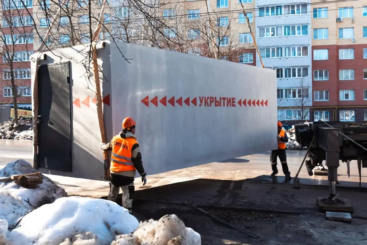 Russians dubious as bomb shelters appear 1,000km from Ukraine