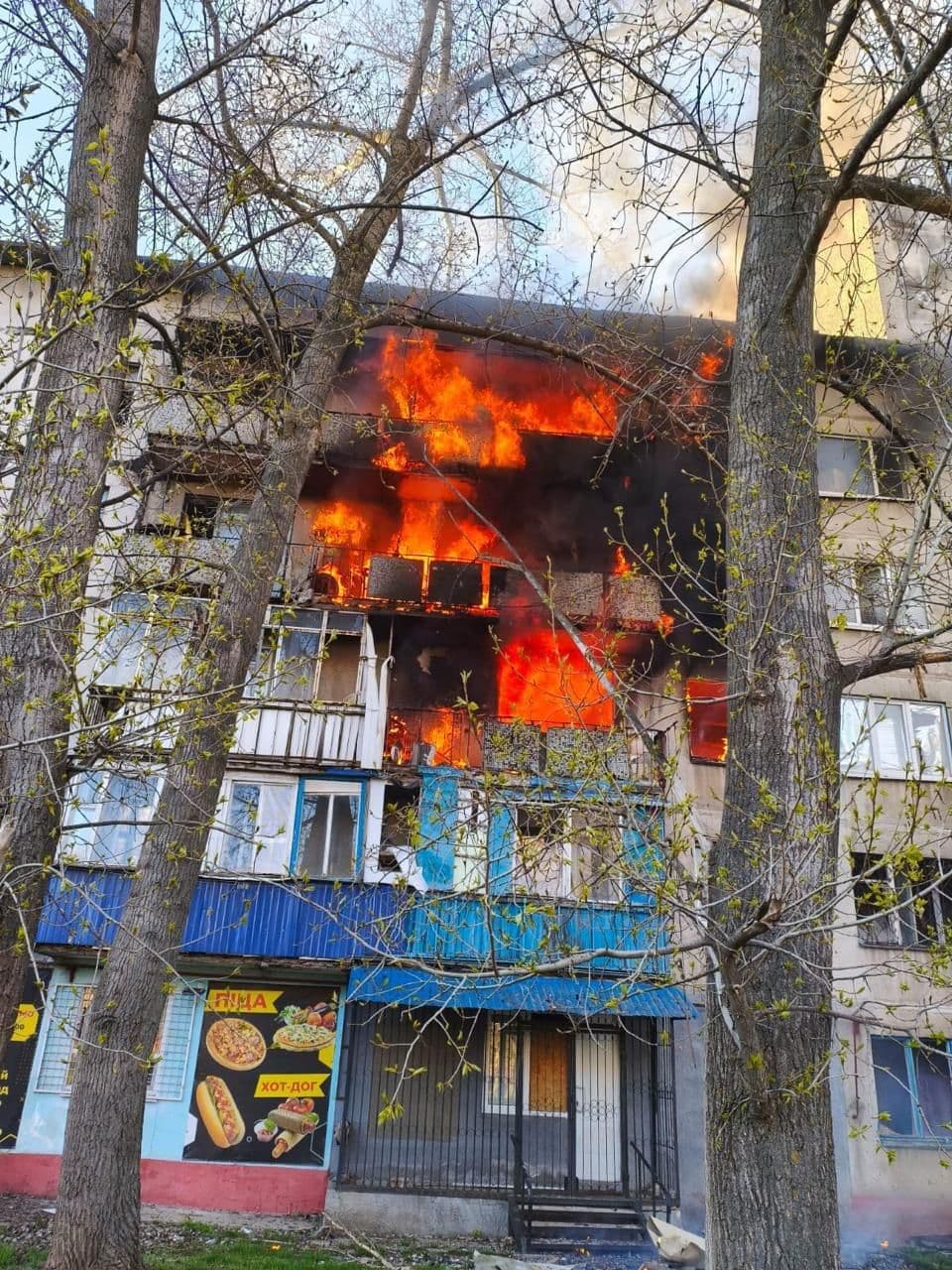 Russia violates Easter ceasefire 2,299 times; at least 4 killed, 35 injured in Ukraine over past day