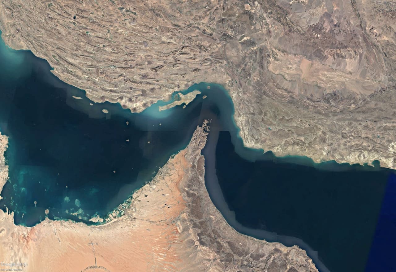 Can Ukraine help reopen the Strait of Hormuz? Here's what Zelensky can offer