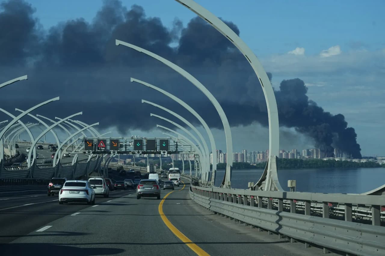 Ukraine war latest: Russians in panic after Ukraine strikes St. Petersburg