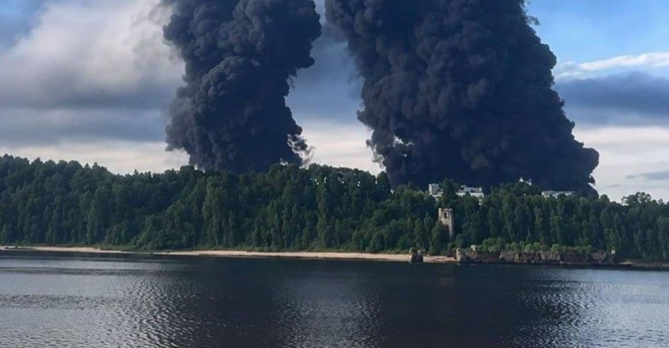 Ukraine war latest: Russian chemical plant, oil depot set ablaze ...