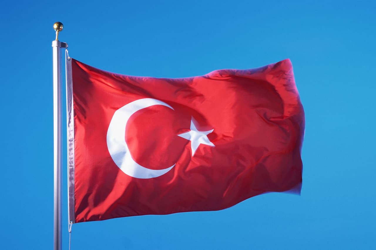 Suspected drone crashes on police station grounds in Turkey