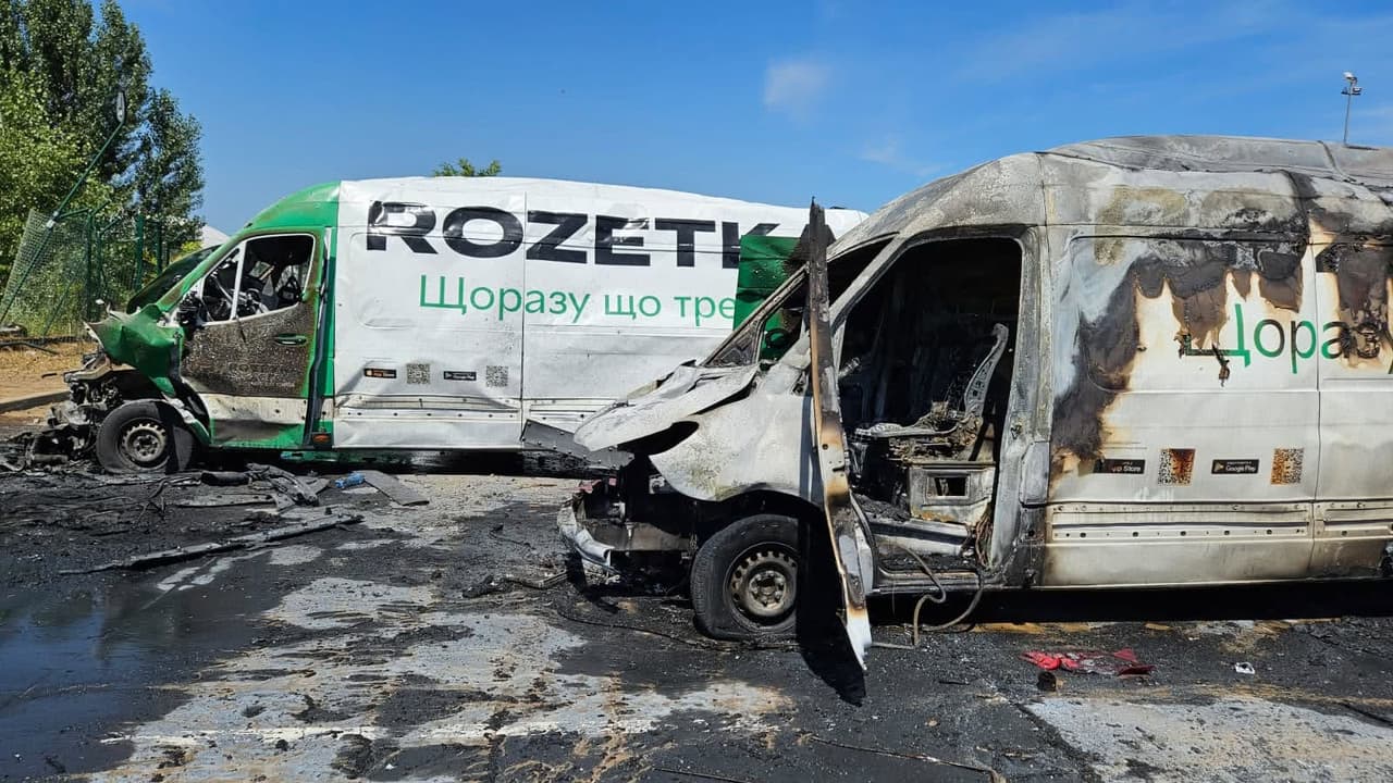 Russian drone strike on Rozetka warehouse kills employee, injures 7 in Kyiv Oblast
