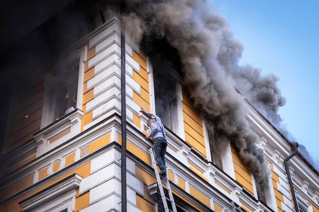 Breaking: Multiple fires across Kyiv, city center struck as all-day Russian drone attacks continue