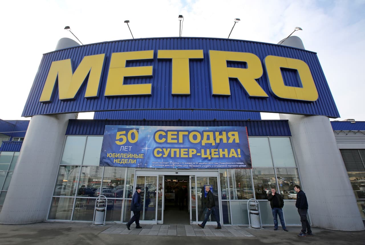 Kremlin seizes control of German retailer Metro AG's Russian properties