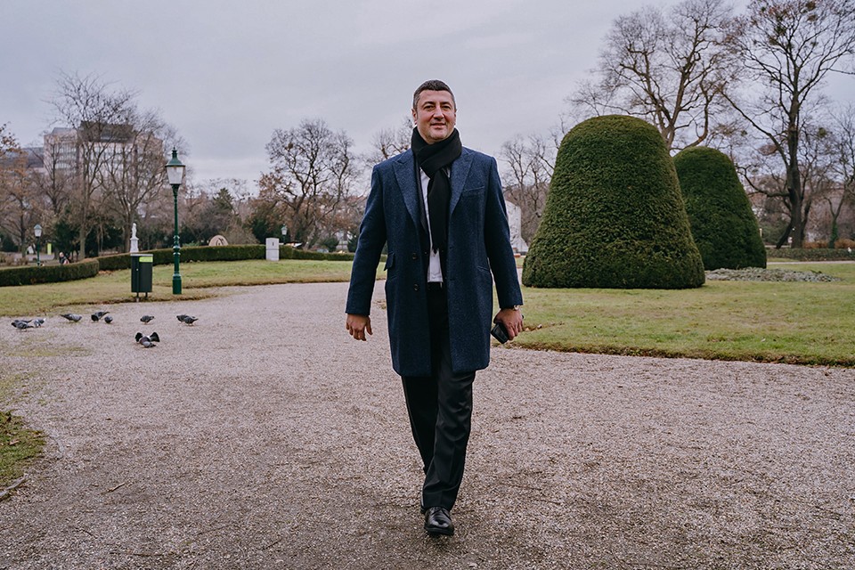 US fund Gramercy sues exiled tycoon Bakhmatyuk over alleged $1 billion fraud