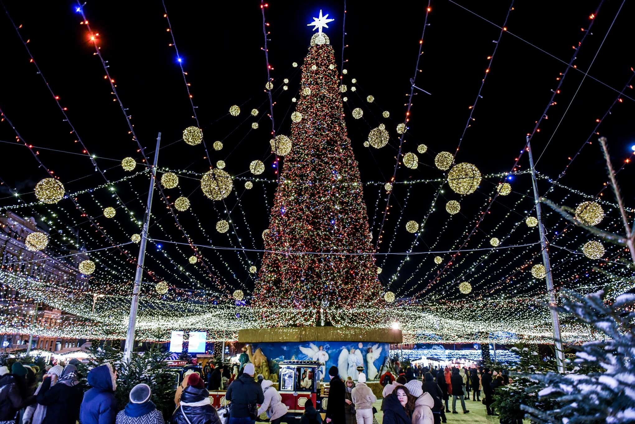 Happy holidays in Kyiv: best parties, concerts, winter villages