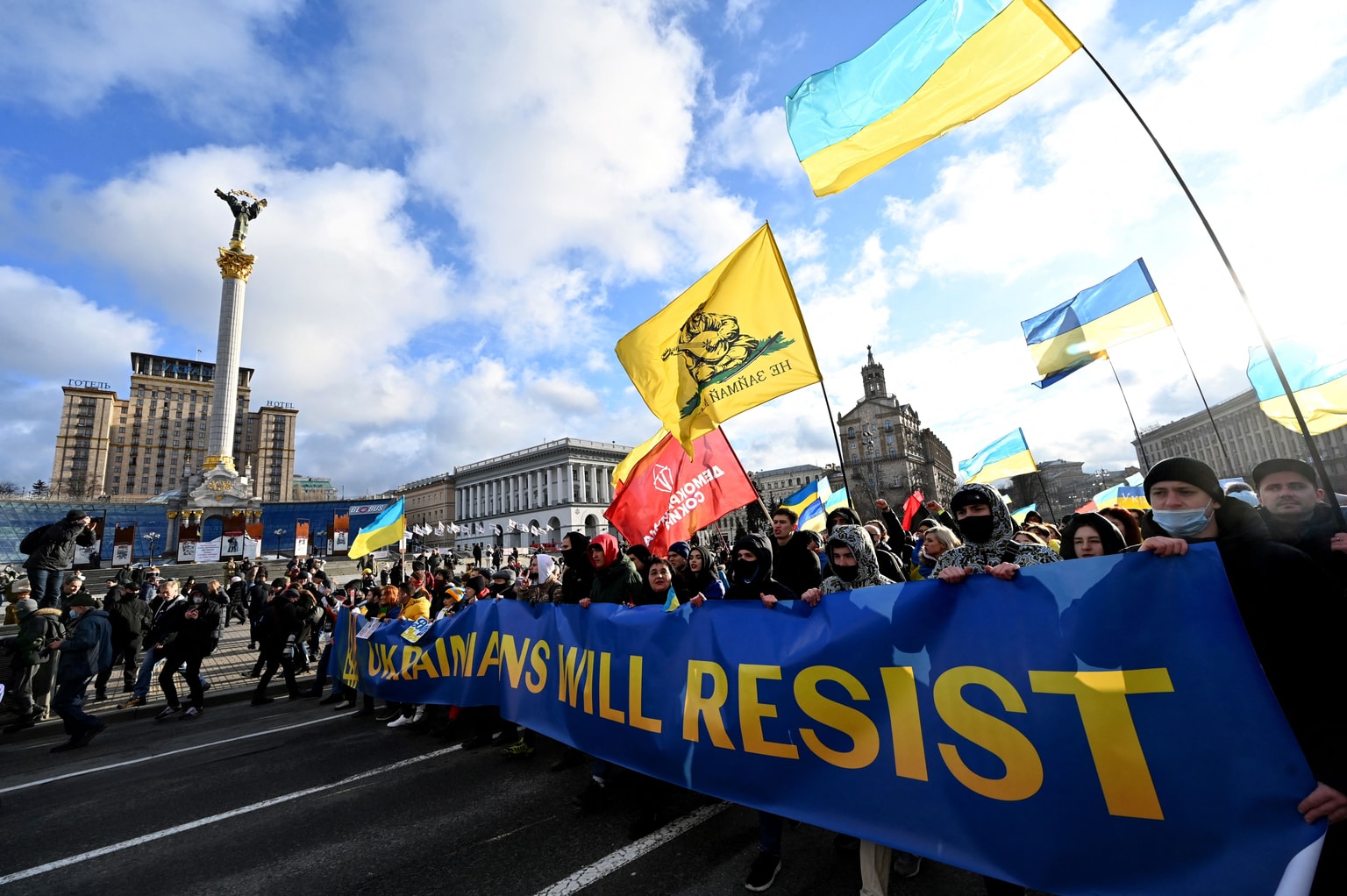 Canada relocates embassy to western Ukraine amid growing threats of further Russian invasion, others may follow