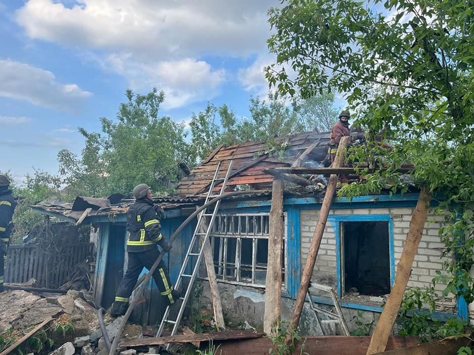 Officials: Russian strikes injure 3, damage property in multiple oblasts over the past day