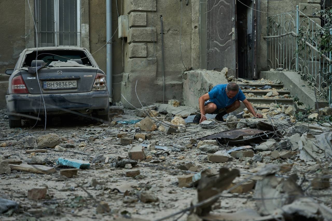 Jade McGlynn: Russians cannot perpetuate their myth of Russia if they lose control over Ukraine