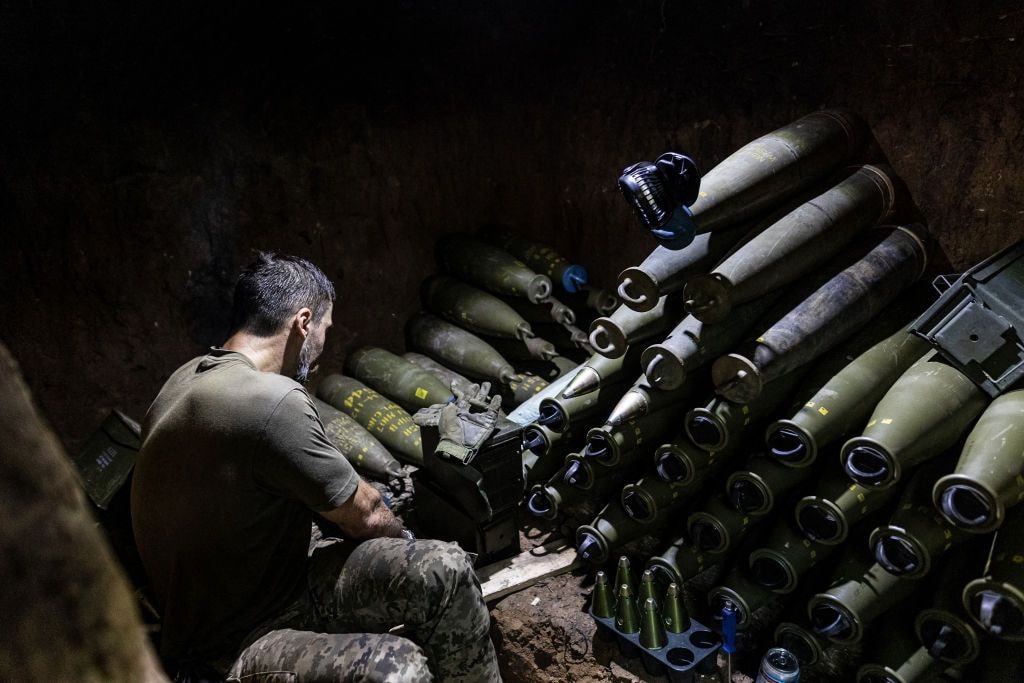 Ammunition from Prague-led initiative arriving in Ukraine, Czech foreign minister says